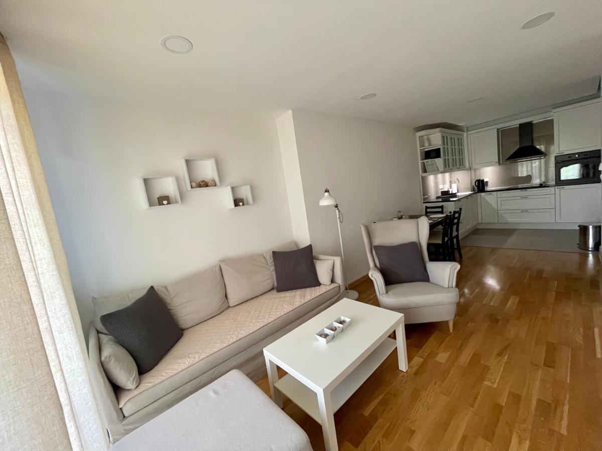 Apartment Like 1